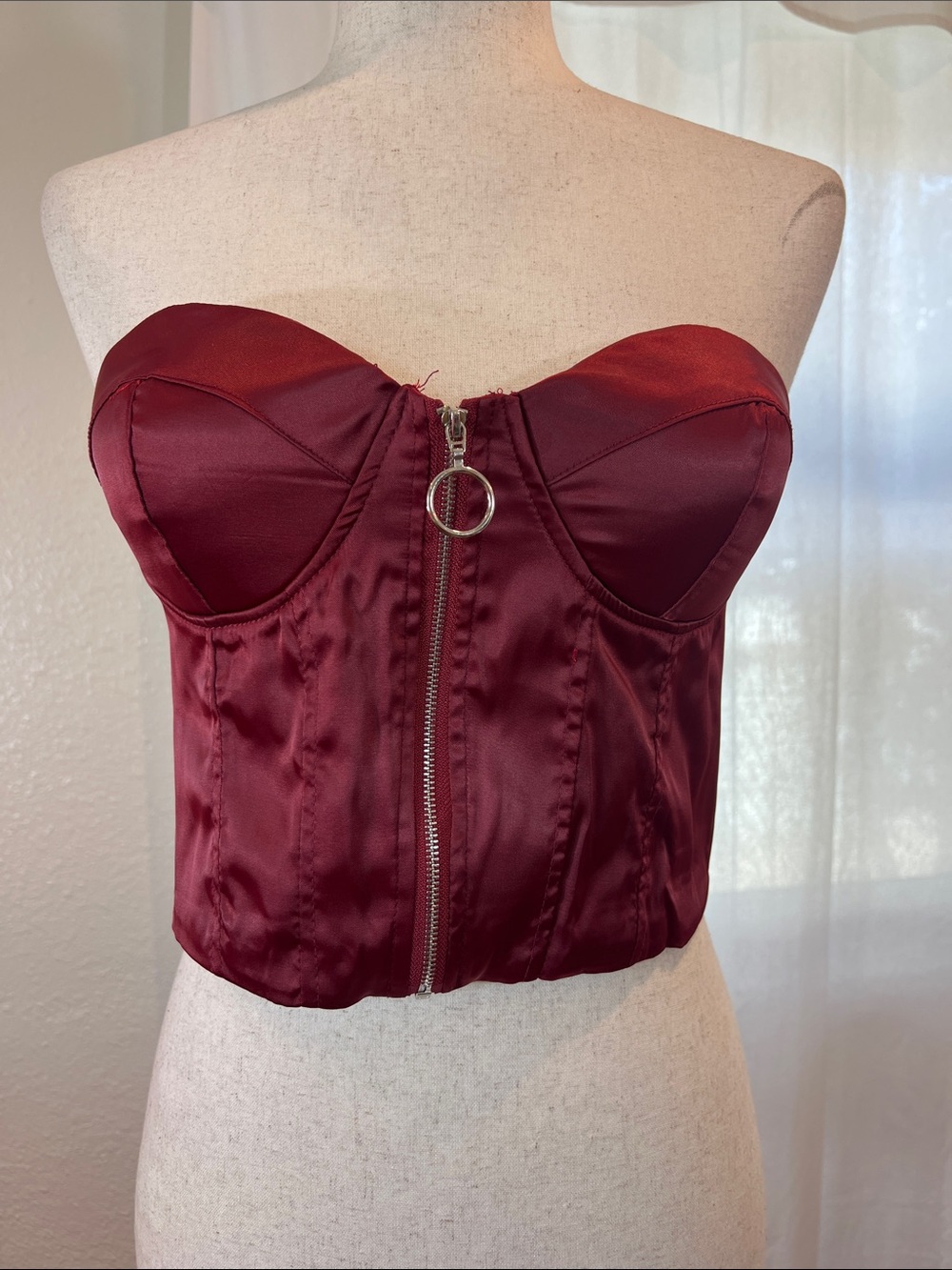 Love By Design Strapless Satin Bustier Top - Burgundy. Size L. NWT